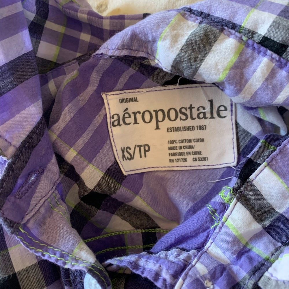 🌸Purple plaid button down🌸 - Picture 6 of 7